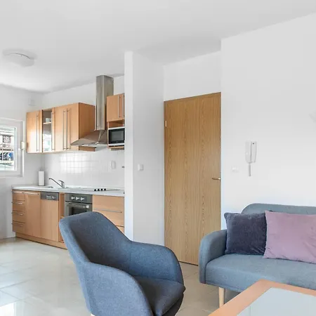 Brightflat Apartment Makarska